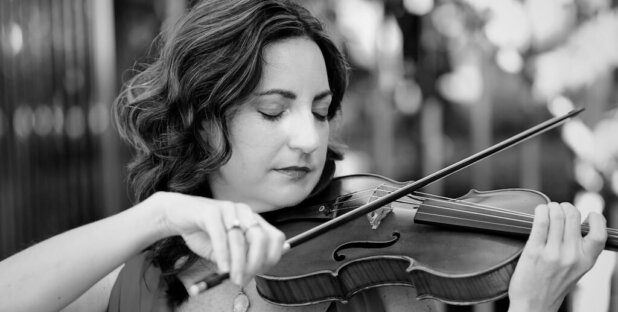 Kimberly Kaloyanides Kennedy, violin